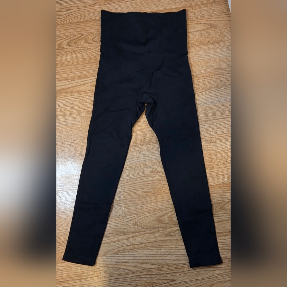 Shapermint Empetua Highwaisted Shaping Leggings
